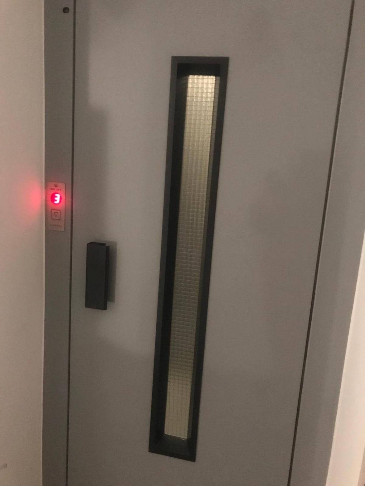Lilia 3 Self-Check In Apartment With Hot Water Despite Prevention In The Neighborhood, Food And Drink Shop Open Until 10 Pm And Free Parking Area Next Ot 24 Hours Food And Drink Shop And Free Parking Area Sofia Exterior foto