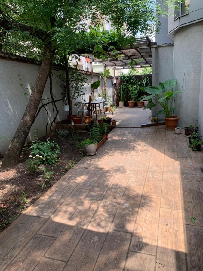 Lilia 3 Self-Check In Apartment With Hot Water Despite Prevention In The Neighborhood, Food And Drink Shop Open Until 10 Pm And Free Parking Area Next Ot 24 Hours Food And Drink Shop And Free Parking Area Sofia Exterior foto